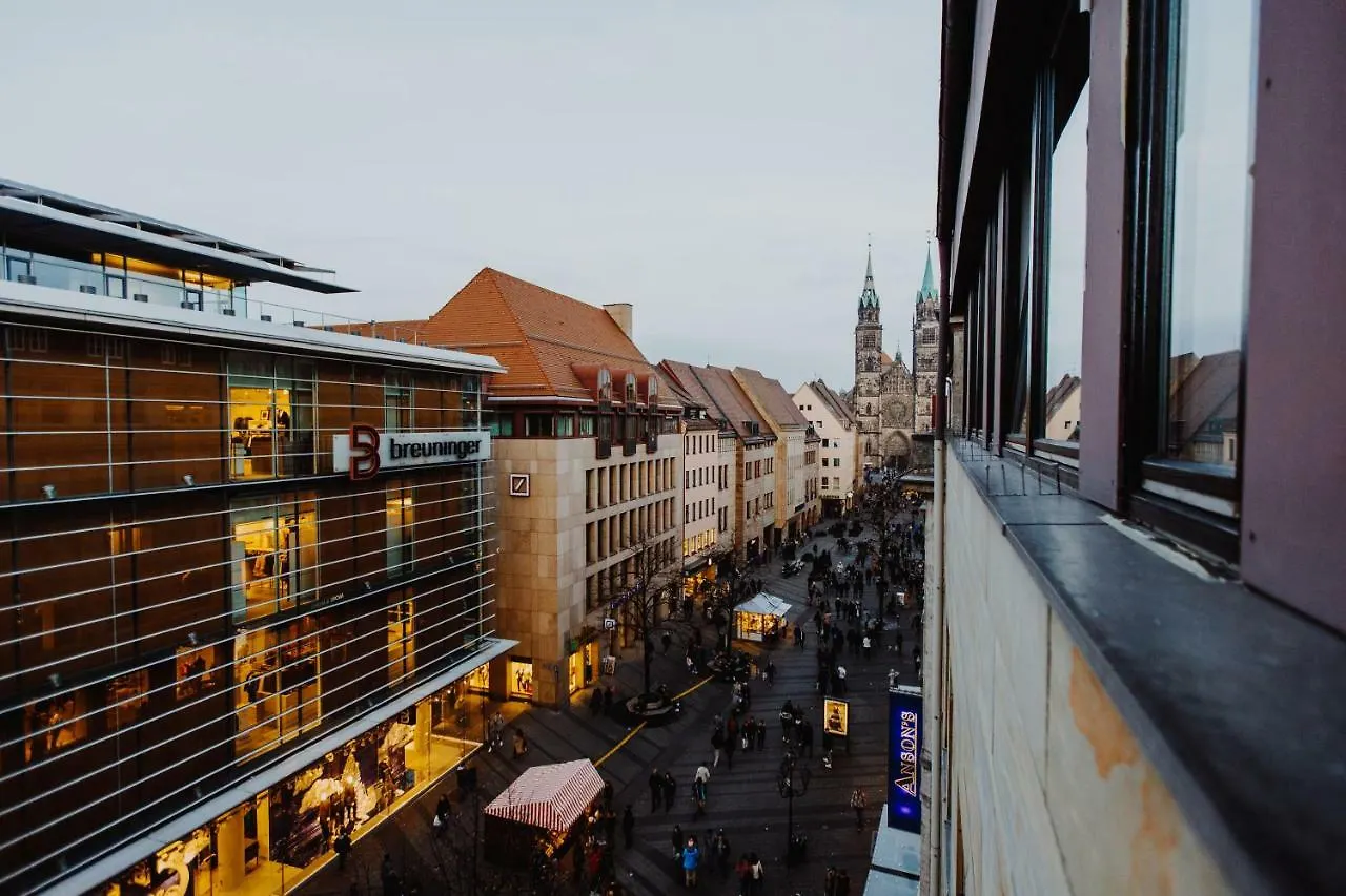 Huxx City Nürnberg 3*,