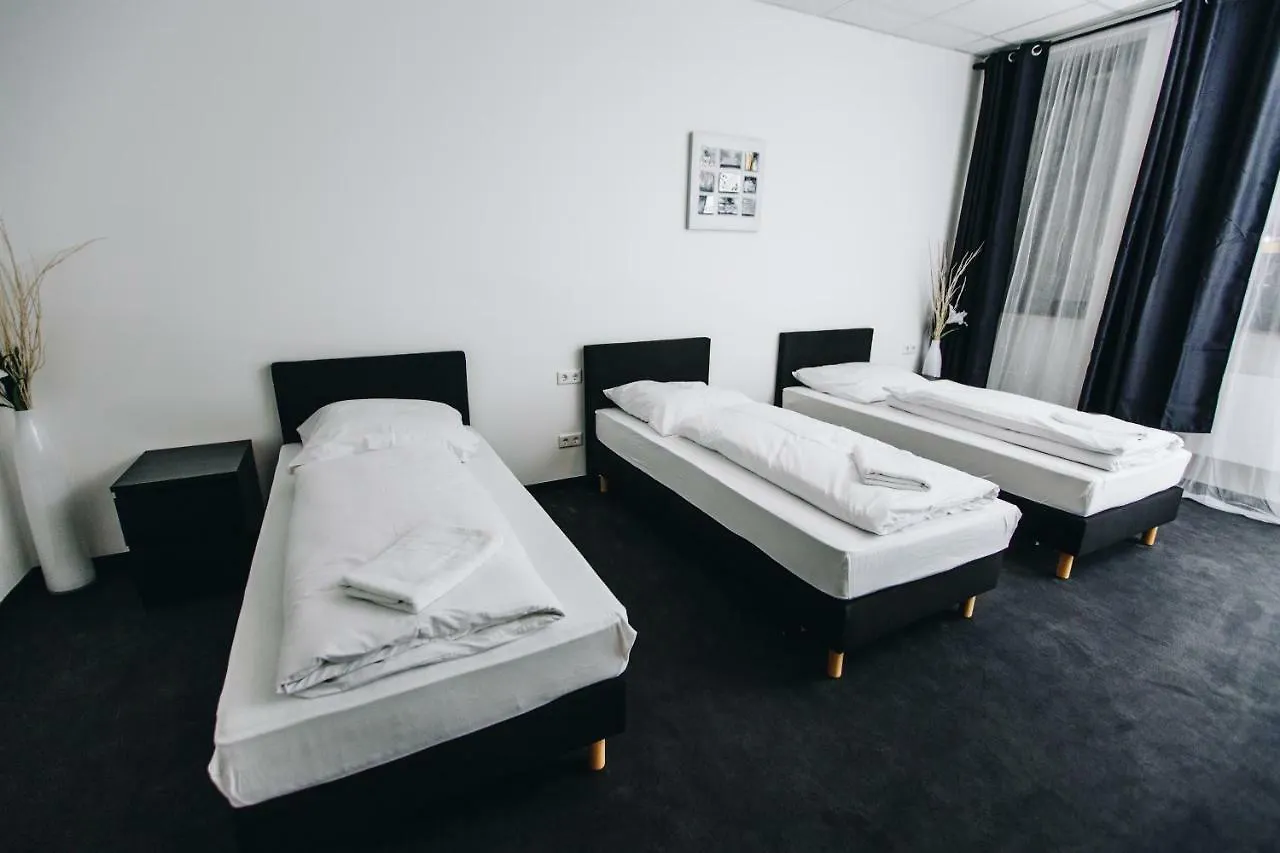 Huxx City Nuremberg Aparthotel