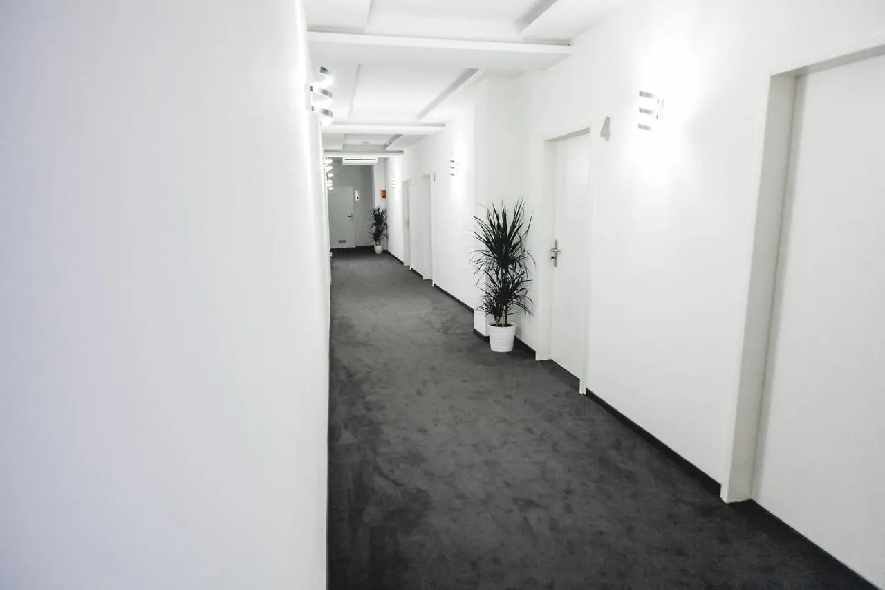 Huxx City Nürnberg Aparthotel